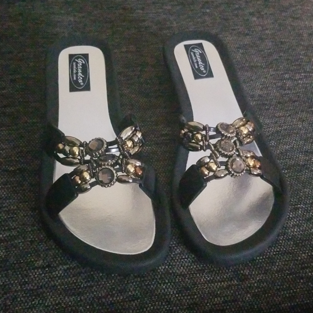 Dress shoes